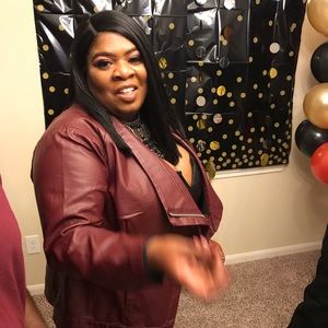 Meet your Posher, Tasha